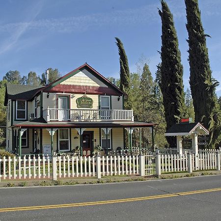 All Seasons Groveland Inn Экстерьер фото